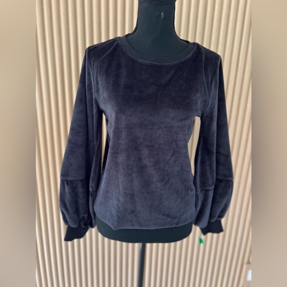 Nations - KIERA VELVET LANTERN SLEEVE / Black - Picture 7 of 14